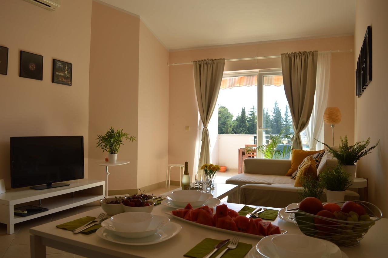Apartments Nautica Новиград Экстерьер фото